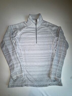 Marmot Women’s Gray and White Geometric Aztec Fleece 1/4 zip Athleisure Active